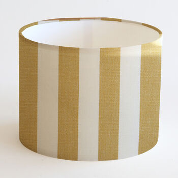 Abat-jour rond à rayure ocre