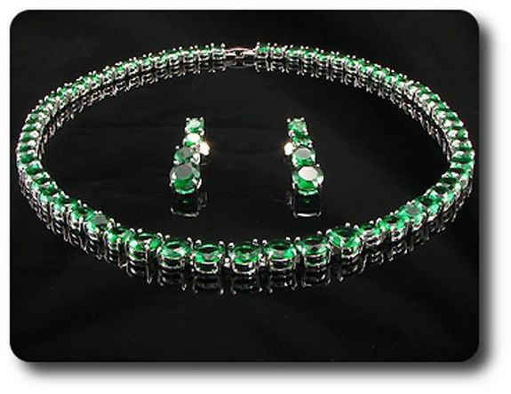 PARURE EMERAUDE