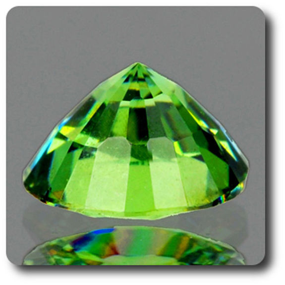 0.27 cts GRENAT DEMANTOIDE . IF