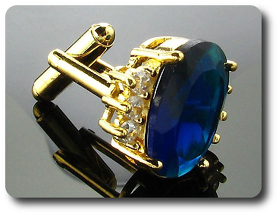 BOUTONS DE MANCHETTES POUR FEMME
