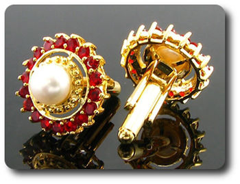 36x3 mm Ruby & White Pearl Cufflink