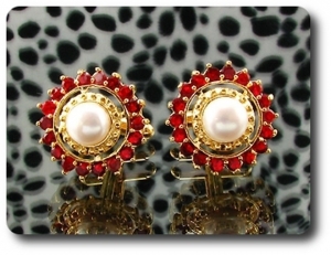 36x3 mm Ruby & White Pearl Cufflink