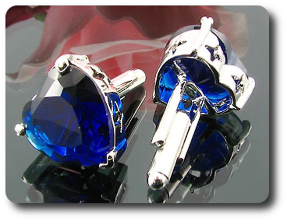 BOUTONS DE MANCHETTES POUR FEMME