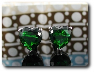 1x18mm Green Emerald Cufflink for women