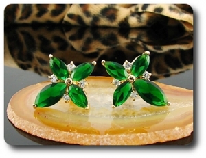 4x10~15mm Green Emerald Cufflink for women