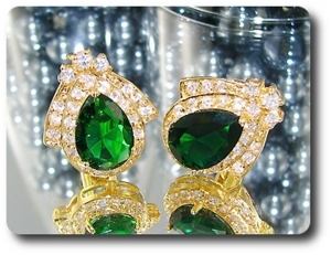 2x14mm Green Emerald Cufflink for women