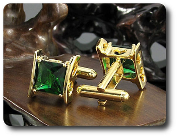 BOUTONS DE MANCHETTES POUR FEMME