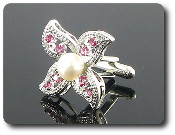 BOUTONS DE MANCHETTES POUR FEMME