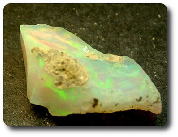 6.05ct NATURAL ROUGH OPAL