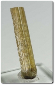 7.82 cts ORANGE CLINOZOISITE