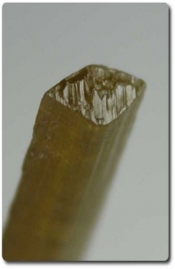 7.82 cts ORANGE CLINOZOISITE