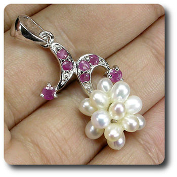 RUBY & PEARL PENDANT