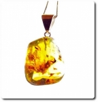 BLUE AMBER PENDANT