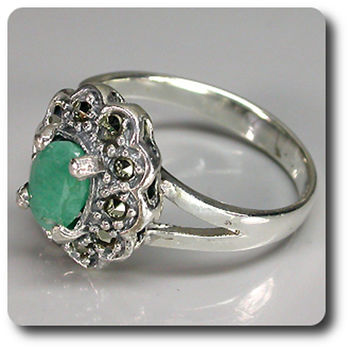 BAGUE EMERAUDE & MARCASSITE