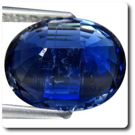 1.69 cts CYANITE BLEU .VVS