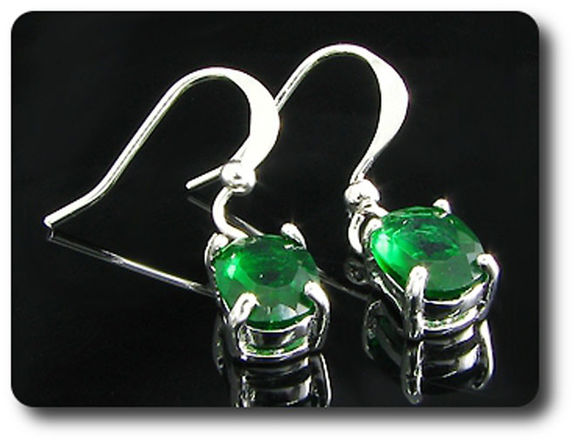 BOUCLES D'OREILLE EMERAUDE