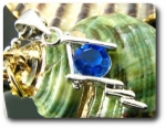 5 mm Blue Sapphire Pendant