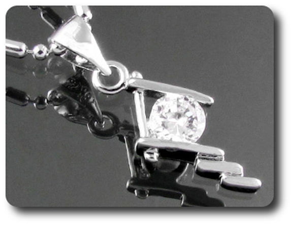 5 mm Simulated Diamond Pendant