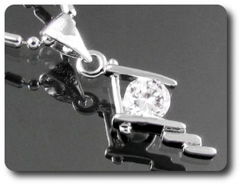 5 mm Simulated Diamond Pendant