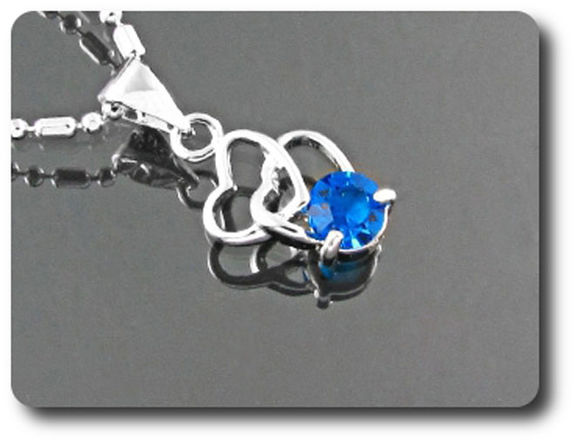 5 mm Blue Sapphire Pendant