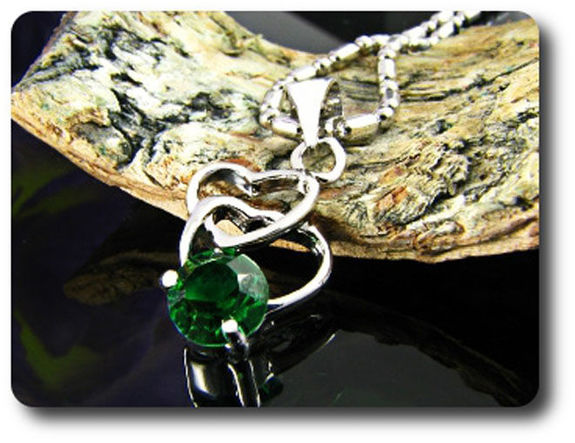 5 mm Green Emerald Pendant