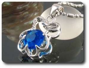 7 mm Blue Sapphire Pendant