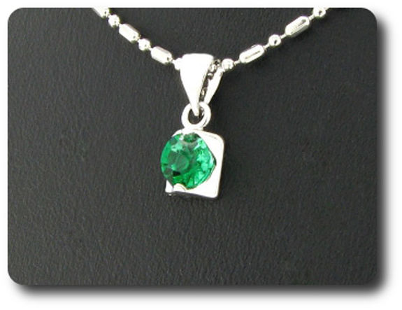 6 mm Green Emerald Pendant