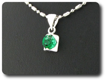 6 mm Green Emerald Pendant