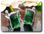 2x20mm Simulated Green Emerald Cufflink