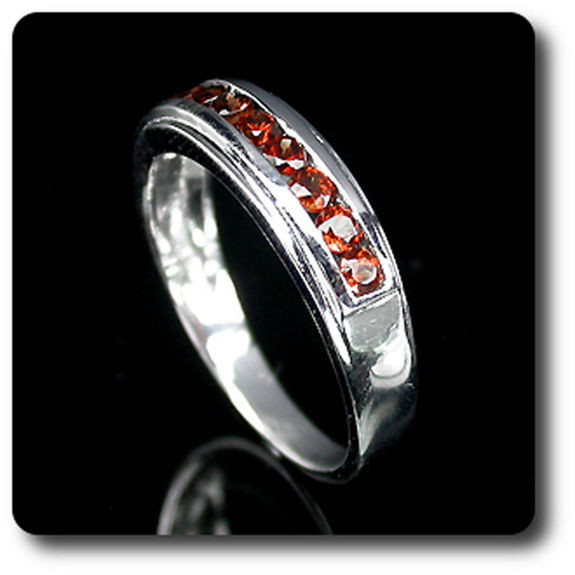 GARNET RING