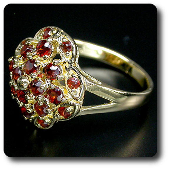 GARNET RING