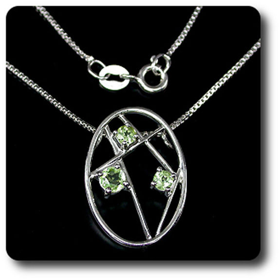 PERIDOT PENDANT + NECKLACE
