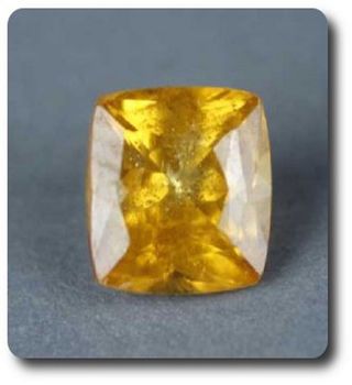 1.18 cts SCHEELITE . VS