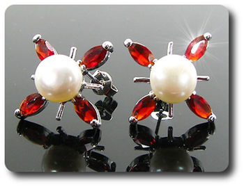 12x5mm Red Ruby & Pearl Pendant Earrings Set