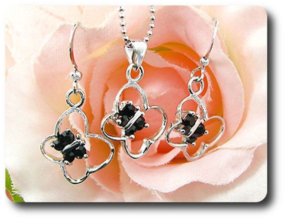 PARURE SAPHIR NOIR