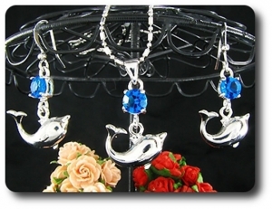 3x6mm Blue Sapphire Pendant Earrings Set