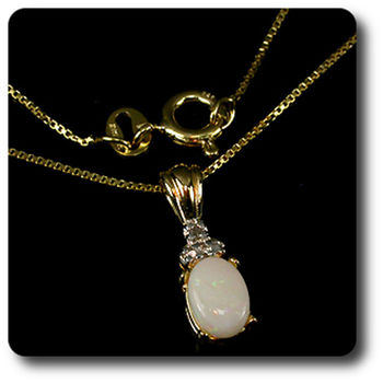PENDENTIF OPALE & DIAMANT + CHAINE