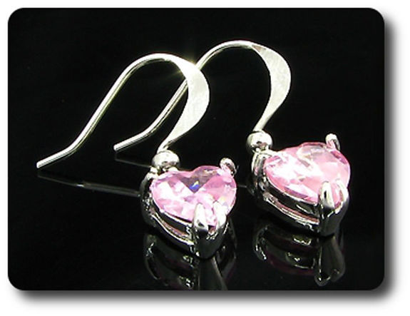 BOUCLES D'OREILLE SAPHIR ROSE