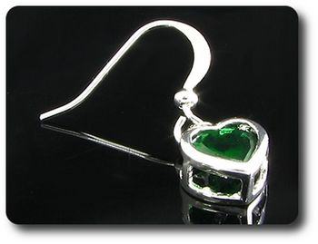 BOUCLES D'OREILLE EMERAUDE