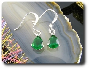 BOUCLES D'OREILLE EMERAUDE