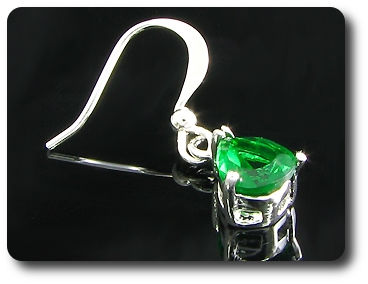 BOUCLES D'OREILLE EMERAUDE