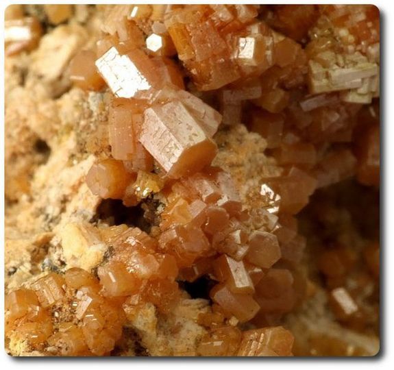 45 grammes CRISTAL DE ENDLICHITE