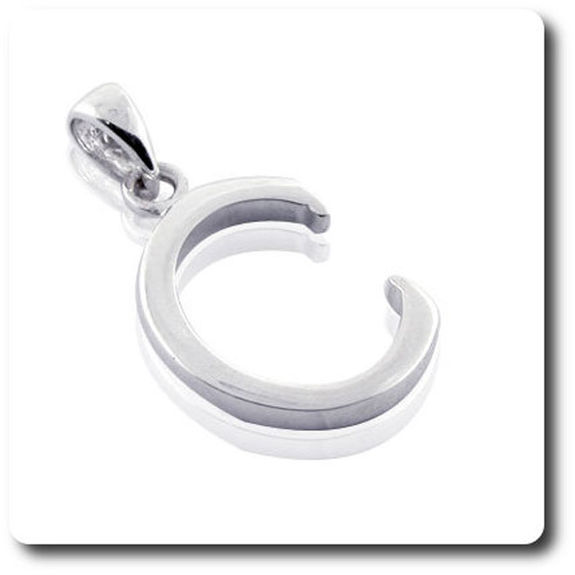 PENDENTIF LETTRE " C "