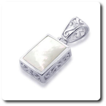 PENDENTIF NACRE. 7.20 g