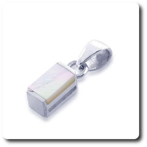 PENDENTIF NACRE. 1.30 g