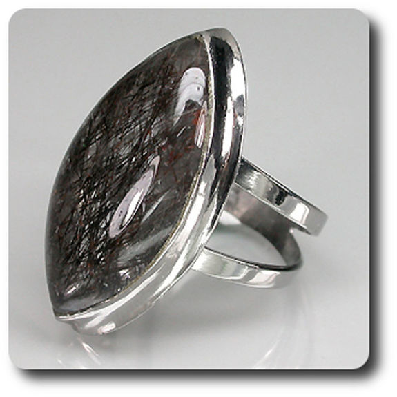 RUTILE IN QUARTZ RING