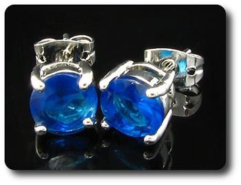 BOUCLES D'OREILLE SAPHIR BLEU