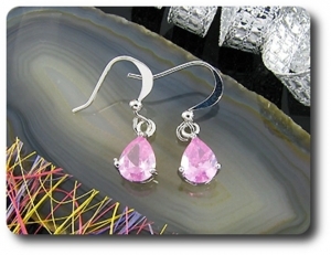 BOUCLES D'OREILLE SAPHIR ROSE