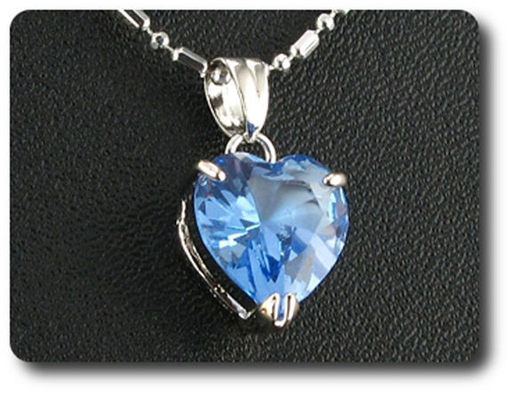 12 mm Blue Sapphire Pendant