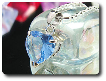 12 mm Blue Sapphire Pendant